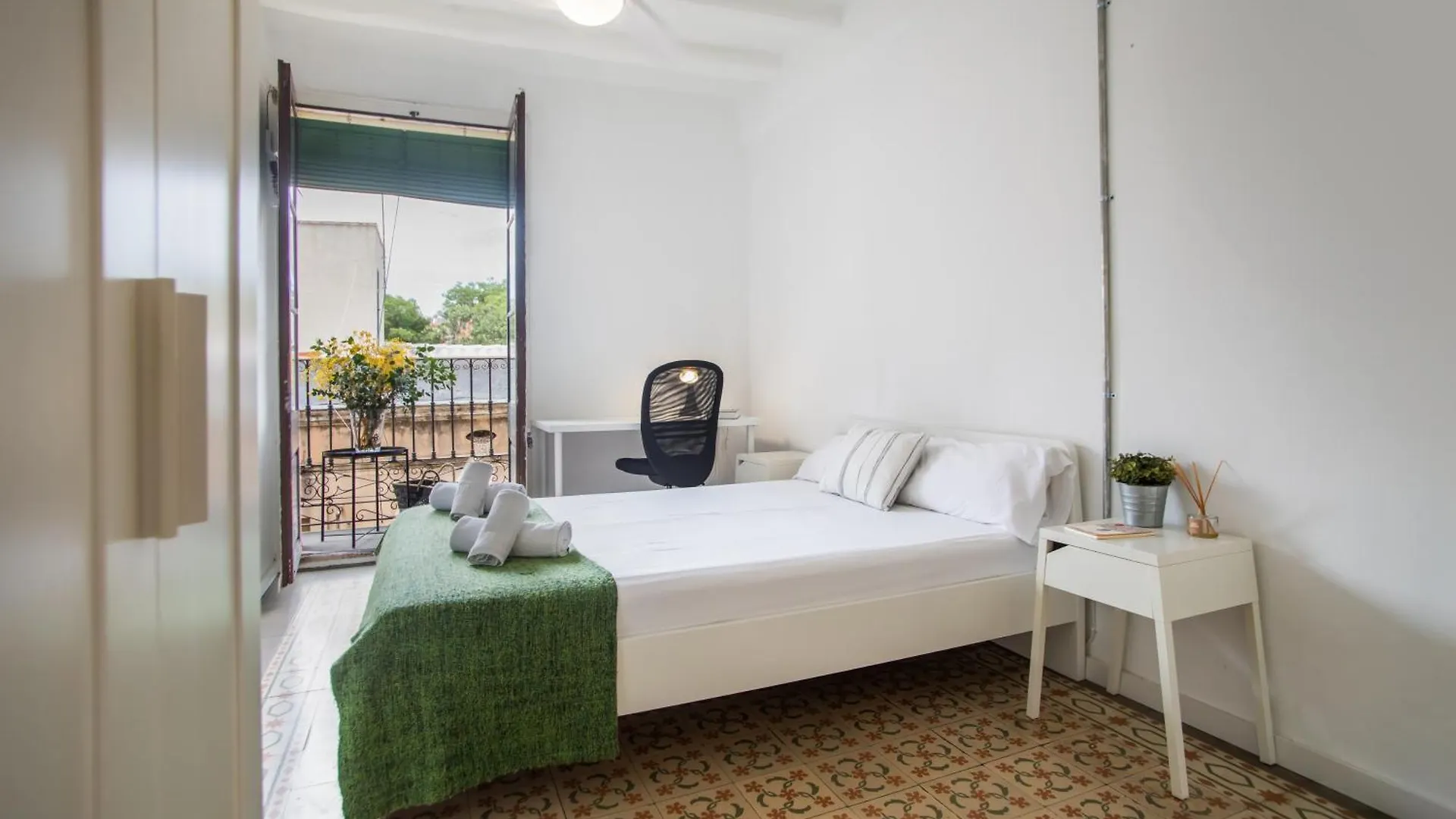 شقة Bbarcelona Sants Flat 0*, برشلونة إسبانيا